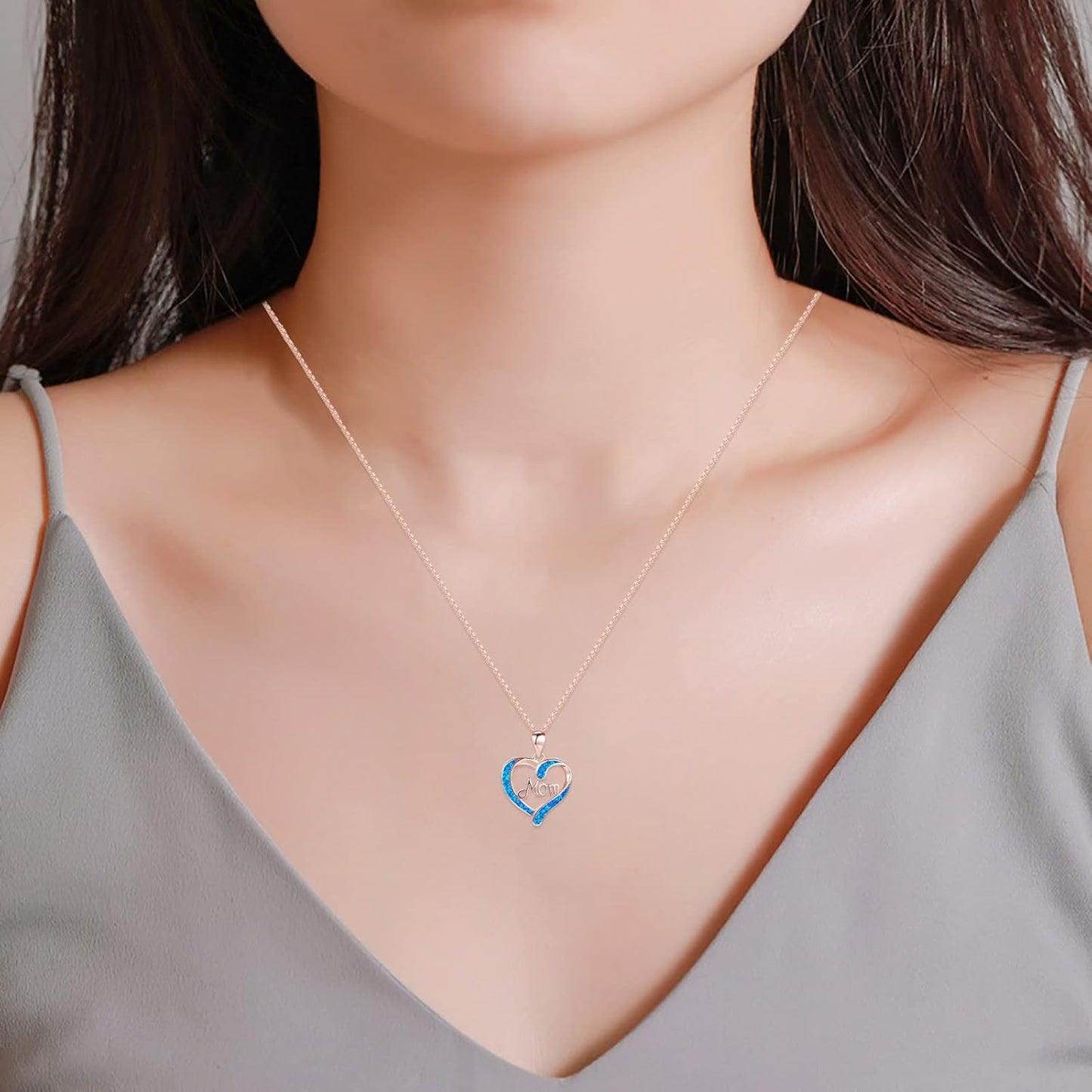 TianWlio Collier Femme Gravé en Pendentif Cœur Ajustable Bijoux Pendentif Tendance Anniversaire Cadeaux Maman Cadeaux Fille Mère Bijoux Collier